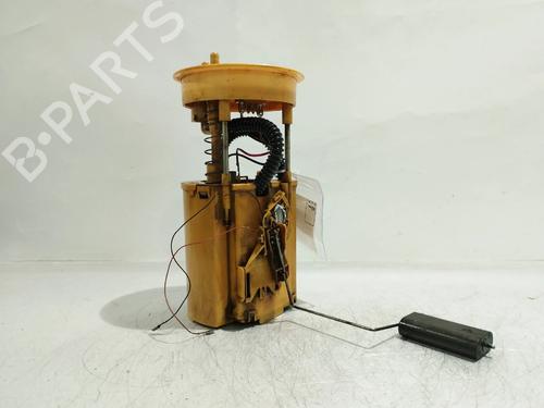 Used Fuel pump Fuel pump VW FOX Hatchback (5Z1, 5Z3, 5Z4) 1.4 TDI (70 hp) 39689490 39689490