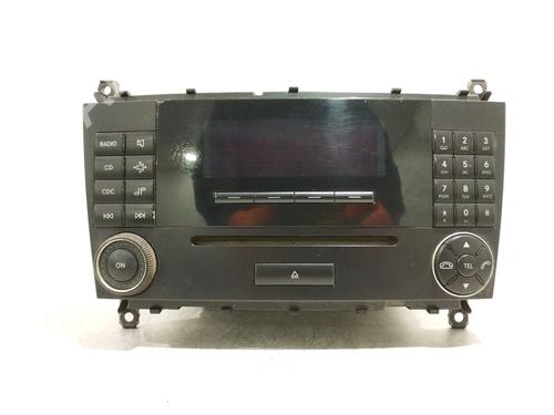Used Radio Radio MERCEDES-BENZ C-CLASS (W203) C 220 CDI (203.008) (150 hp) 39718899 39718899