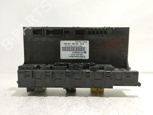 Used Fuse box Fuse box MERCEDES-BENZ C-CLASS (W203) C 220 CDI (203.008) (150 hp) 39718904 39718904