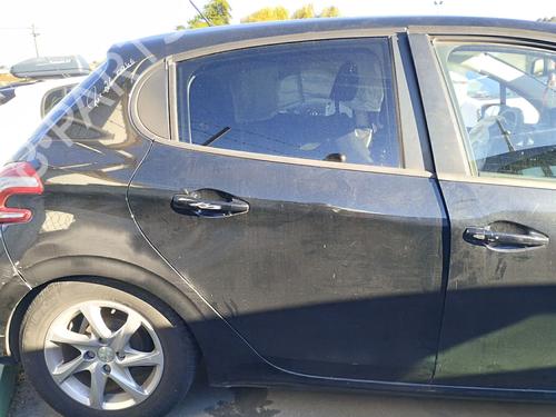 Used Right rear door Right rear door PEUGEOT 208 I (CA_, CC_) 1.2 VTI 82 (82 hp) 39748135 39748135