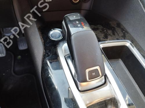 Used Gear lever Gear lever PEUGEOT 3008 Van (MR_, MC_, MJ_) PureTech 130 (MRHNYH) (131 hp) 39750149 39750149