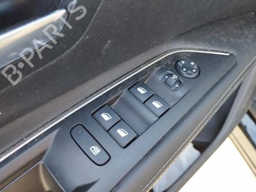 Used Left front window switch Left front window switch PEUGEOT 3008 Van (MR_, MC_, MJ_) PureTech 130 (MRHNYH) (131 hp) 39750162 39750162