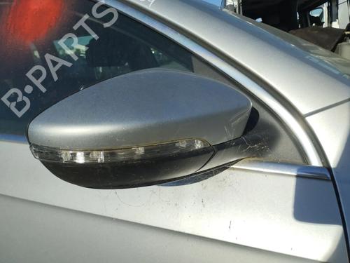 right-mirror-vw-passat-b7-variant-365-2010-2011-2012-2013-2014-2015-39932201 main image