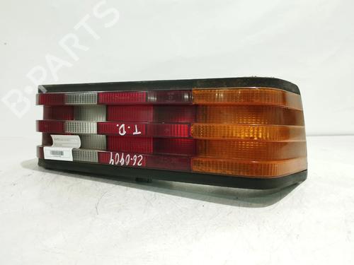 Used Right taillight Right taillight MERCEDES-BENZ 190 (W201) 190 D (201.122) (72 hp) 40011822 40011822
