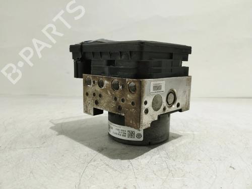 Used ABS pump ABS pump SKODA OCTAVIA III (5E3, NL3, NR3) 1.6 TDI (110 hp) 39945843 39945843