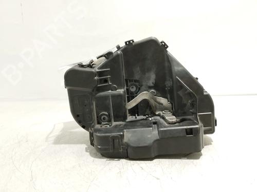 Used Rear left lock Rear left lock MERCEDES-BENZ E-CLASS T-Model (S211) E 220 T CDI (211.208) (170 hp) 39951483 39951483