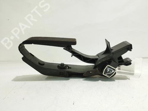 Used Pedal Pedal MERCEDES-BENZ C-CLASS (W203) C 200 CDI (203.004) (116 hp) 40007435 40007435