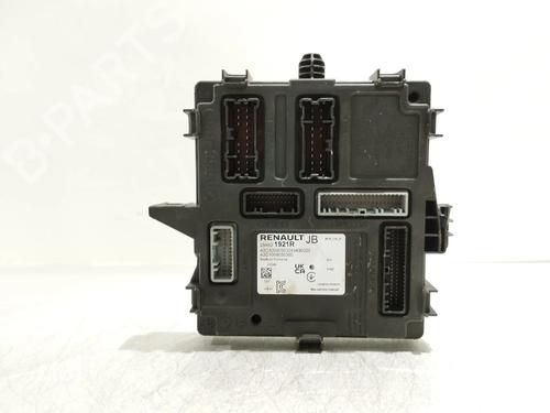 Used Fuse box Fuse box DACIA SANDERO III 1.0 TCe 100 ECO-G (101 hp) 40063542 40063542