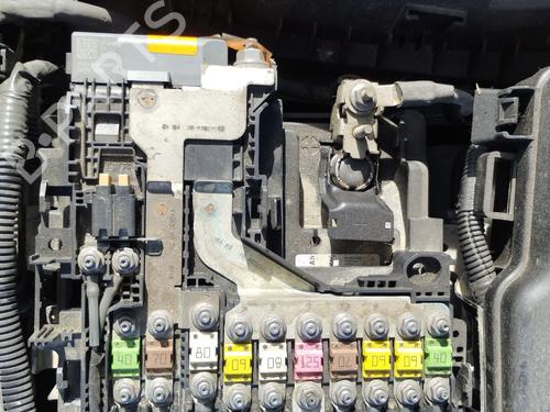 Used Fuse box Fuse box PEUGEOT 508 SW I (8E_) 2.0 HDi RXH Hybrid4 (200 hp) 40064953 40064953