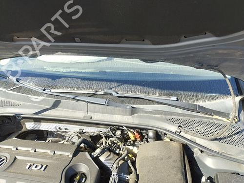 Used Front wiper motor Front wiper motor VW GOLF VII (5G1, BQ1, BE1, BE2) 1.6 TDI (105 hp) 40065160 40065160