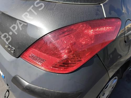Used Right taillight Right taillight PEUGEOT 308 I (4A_, 4C_) 1.6 HDi (90 hp) 40089726 40089726