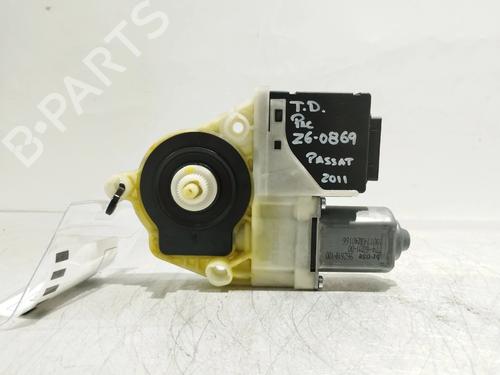 Used Right rear window motor Right rear window motor VW PASSAT B7 Variant (365) 1.6 TDI (105 hp) 40084272 40084272
