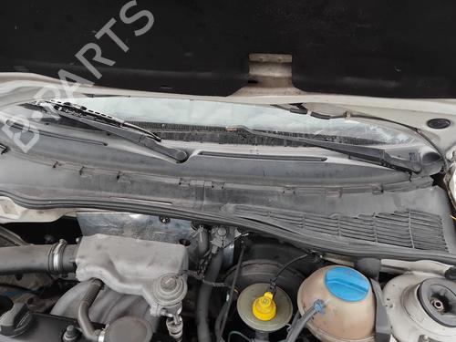 Used Front wiper motor Front wiper motor SEAT IBIZA II (6K1) 1.9 D (64 hp) 40152348 40152348