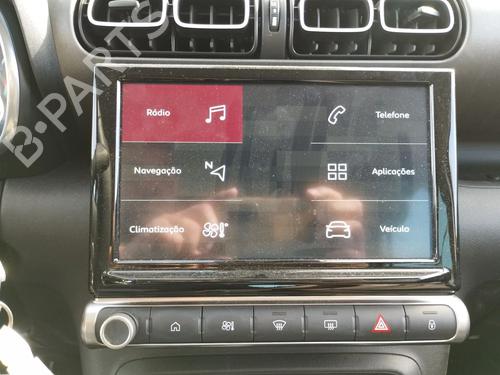 display-monitor-citroen-c3-aircross-ii-2r_-2c_-2017-40152357 main image