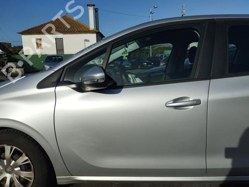 Used Left front door Left front door PEUGEOT 208 I (CA_, CC_) 1.2 VTI 82 (82 hp) 40187291 40187291