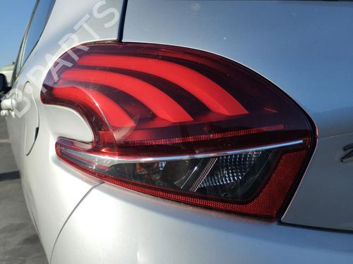 Used Left taillight Left taillight PEUGEOT 208 I (CA_, CC_) 1.2 VTI 82 (82 hp) 40187296 40187296