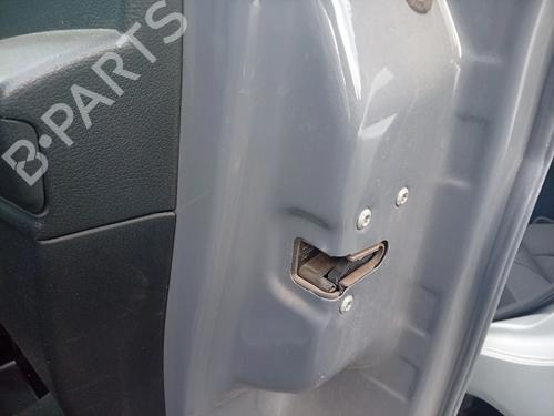 Used Front right lock Front right lock MERCEDES-BENZ VITO Van (W447) 116 CDI 4x4 (447.601, 447.603, 447.605) (163 hp) 40624420 40624420