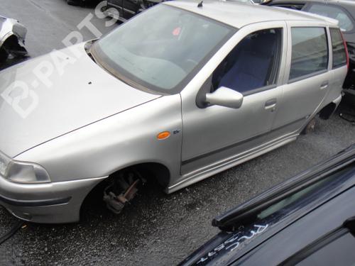 Engine control unit (ECU) FIAT PUNTO (176_)  | BP9773393M57 