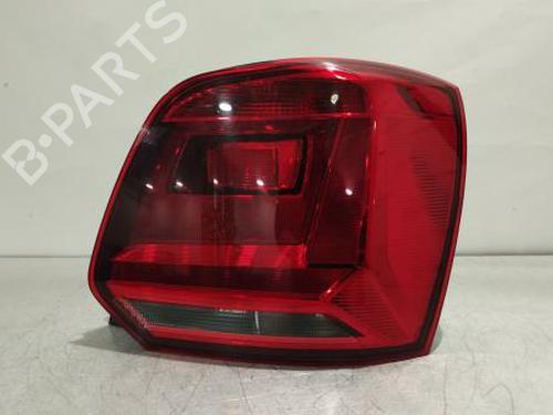 Højre baglygte VW POLO V (6R1, 6C1) 1.4 TDI (90 hp) 27884549