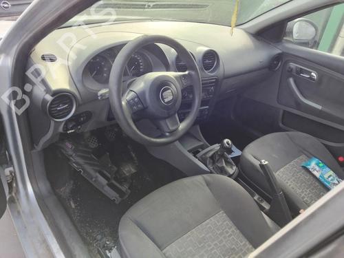 Left mirror SEAT IBIZA III (6L1) 1.2 12V | BP32394603C26