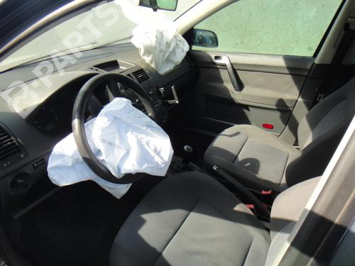 Centralita motor VW POLO IV (9N_, 9A_)  | BP9774302M57 