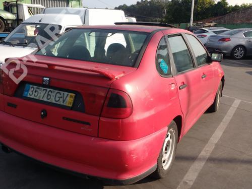 Ignition distributor SEAT CORDOBA (6K1, 6K2) | BP9780096M68