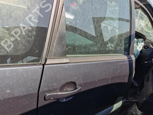 Dør højre bagtil FORD FIESTA V (JH_, JD_) 1.4 TDCi (68 hp) 25767891