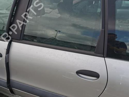 Used Left rear door RENAULT ESPACE III (JE0_) 2.2 12V TD (JE0E, JE0H, JE0P) (113 hp) 25853522