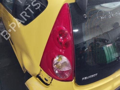 Used Left taillight PEUGEOT 107 (PM_, PN_) [2005-2016]  19107939