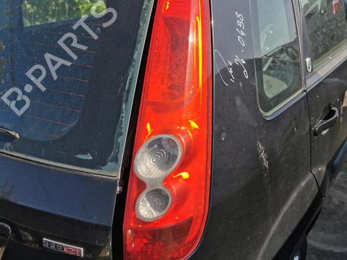 Used Right taillight FORD FIESTA V (JH_, JD_) 1.4 TDCi (68 hp) 26003147