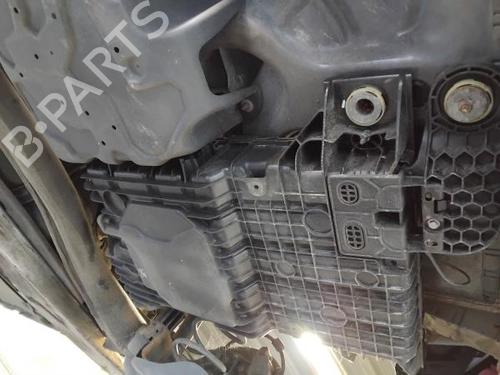 Used AdBlue tank PEUGEOT 3008 II SUV (MC_, MR_, MJ_, M4_) 1.6 BlueHDi 120 (120 hp) 30641387