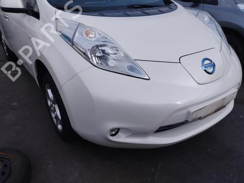Used Right front fenders NISSAN LEAF (ZE0) Electric (109 hp) 23079560