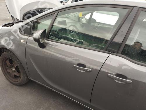 Used Left front door OPEL MERIVA B MPV (S10) 1.4 (75) (120 hp) 20694926