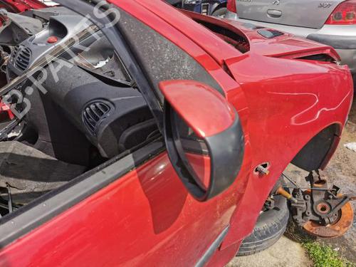 Używane Lusterko boczne prawe PEUGEOT 206 Hatchback (2A/C) 1.4 HDi eco 70 (68 hp) 26241632