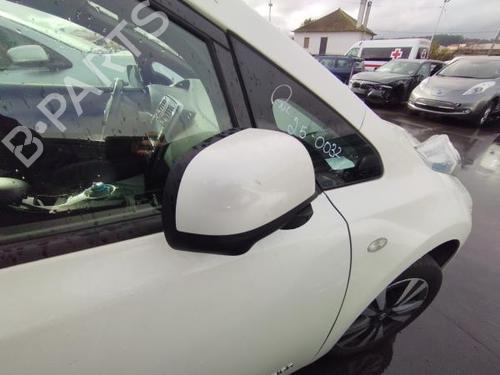 Used Right mirror NISSAN LEAF (ZE0) Electric (109 hp) 23079570