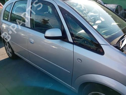 Dør høyre foran OPEL MERIVA A MPV (X03) 1.7 CDTI (E75) (100 hp) 24890380