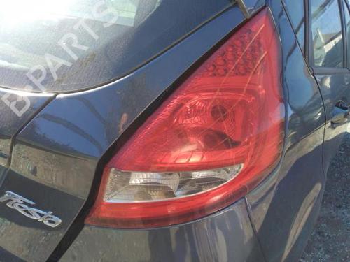Used Right taillight FORD FIESTA VI (CB1, CCN) 1.4 TDCi (68 hp) 29520628