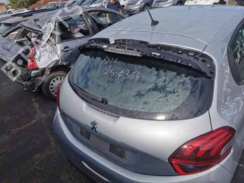 Used Tailgate PEUGEOT 208 I (CA_, CC_) 1.6 HDi / BlueHDi 75 (75 hp) 25905217