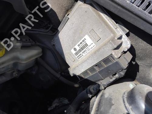 Used Engine control unit (ECU) VW POLO IV (9N_, 9A_) 1.2 12V (64 hp) 31217954