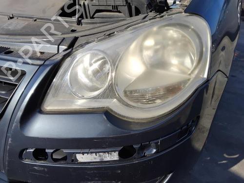 Faro sinistro VW POLO IV (9N_, 9A_) 1.2 12V (64 hp) 31217961