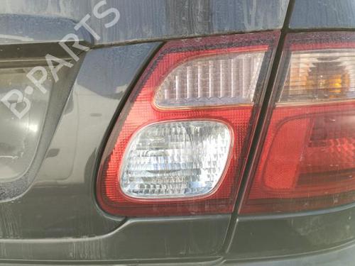 Heckleuchte rechts hinten für NISSAN ALMERA II Hatchback (N16) 1.5 (90 hp) 29806603