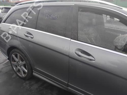 Dør højre bagtil MERCEDES-BENZ C-CLASS T-Model (S204) C 250 CDI (204.203) (204 hp) 29808733