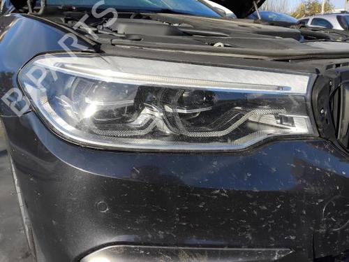 Phare droit BMW 5 (G30, F90) M 550 d xDrive (400 hp) 31248881