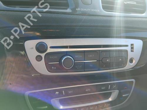 Used Radio Radio RENAULT GRAND SCÉNIC III (JZ0/1_) 1.6 dCi (JZ00, JZ12) (130 hp) 31293511 31293511