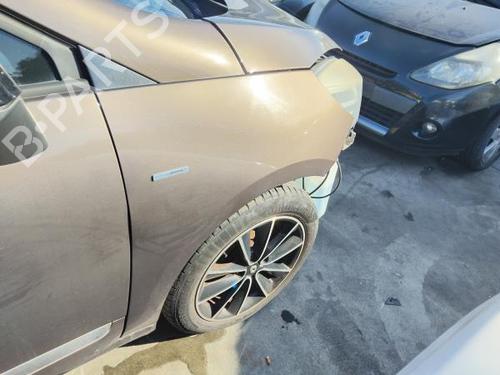 Used Right front fenders RENAULT GRAND SCÉNIC III (JZ0/1_) 1.6 dCi (JZ00, JZ12) (130 hp) 31293518