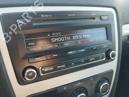 Radio SKODA OCTAVIA II Combi (1Z5) 1.6 TDI BP27192015E6