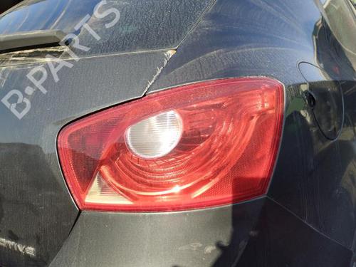 Høyre baklys SEAT IBIZA IV (6J5, 6P1) 1.2 TDI (75 hp) 29823785