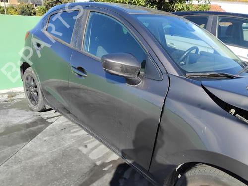 Puerta delantera derecha MAZDA 2 Hatchback (DL, DJ) 1.5 SKYACTIV-G (90 hp) 29749330
