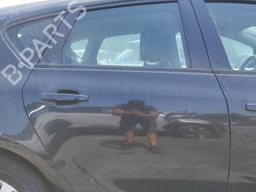 Puerta trasera derecha OPEL ASTRA J (P10) 1.4 (68) (100 hp) 28359745