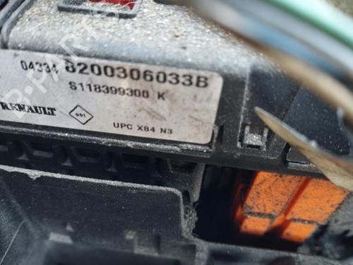 Fuse box RENAULT MEGANE II Estate Van (KM_) 1.5 dCi (KM02) | BP27504670E1 